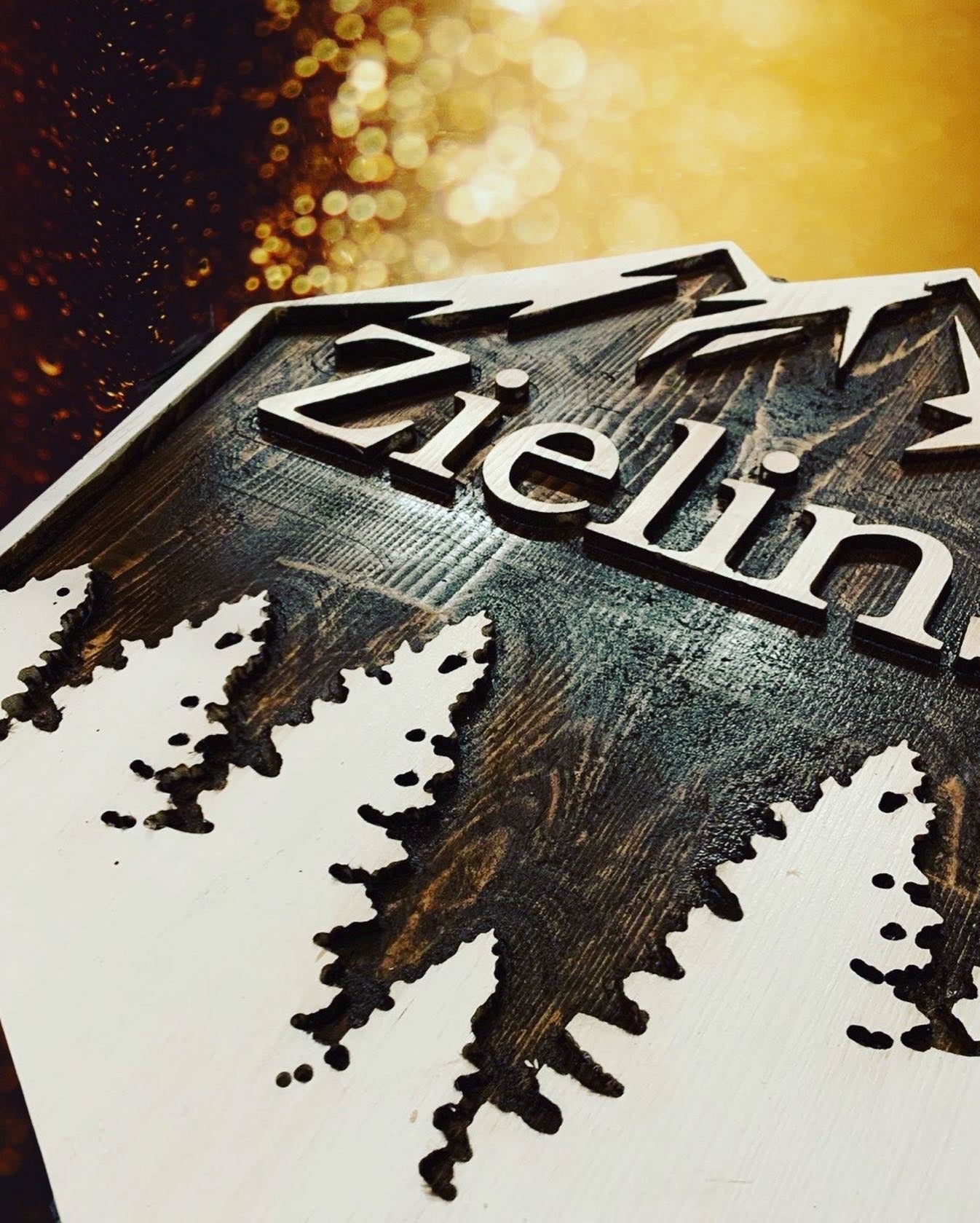 Mountain & Trees Family Name Sign - Advent Wood Products