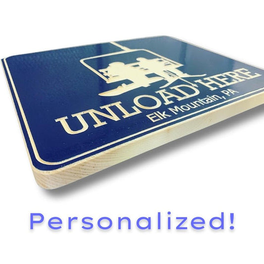 Ski "Unload Here" chairlift couple sign - Advent Wood Products